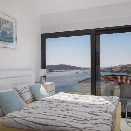 Paradise View